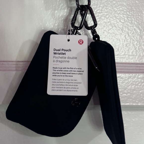 Double Pouch Keychain - Picture 4 of 5